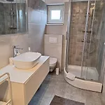 Apartamento With Private Pool And Arbor *