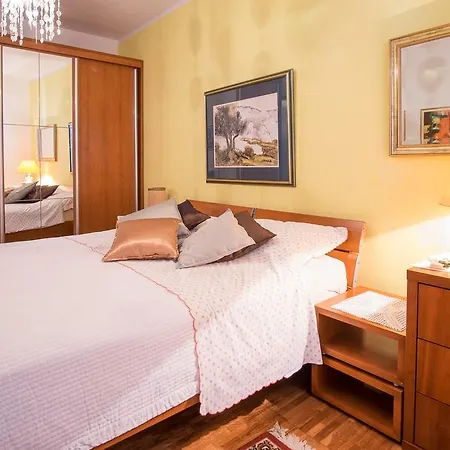 With Private Pool And Arbor Apartment