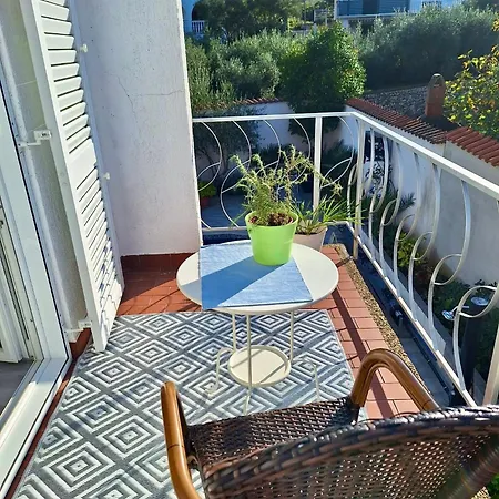 With Private Pool And Arbor Malinska