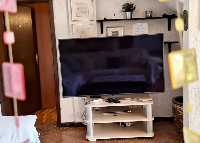 With Private Pool And Arbor * Malinska