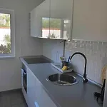 아파트 With Private Pool And Arbor *