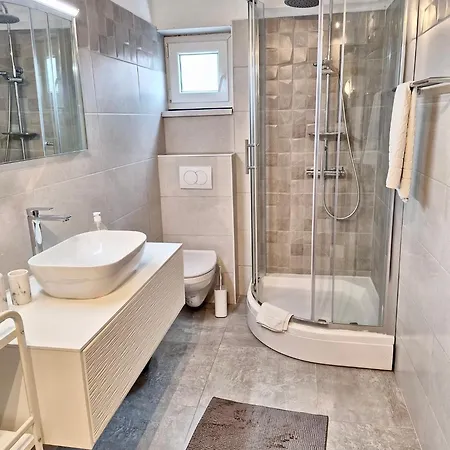 With Private Pool And Arbor Malinska