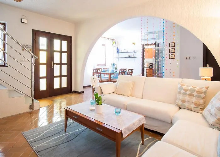 Lejlighed With Private Pool And Arbor