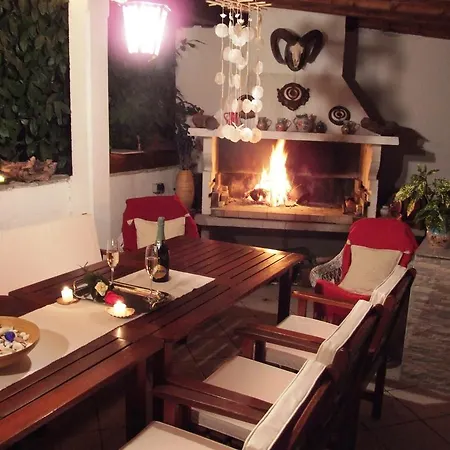 아파트 With Private Pool And Arbor