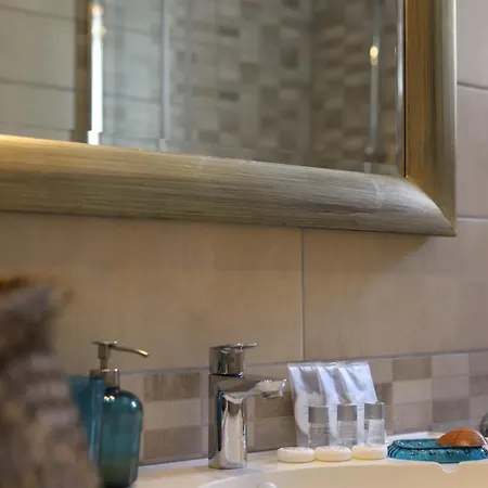 아파트 With Private Pool And Arbor 말린스카