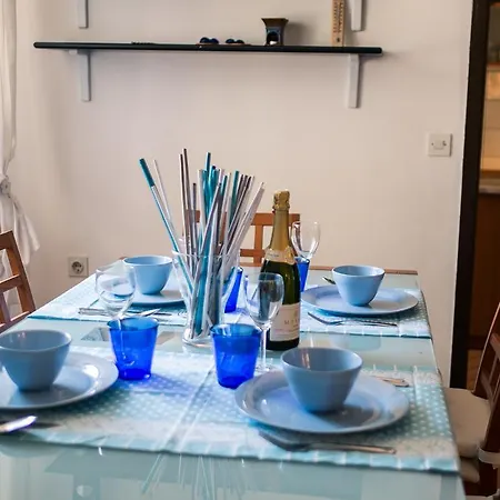 With Private Pool And Arbor 아파트 *